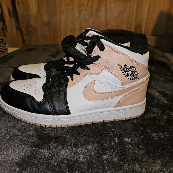 Air Jordan Mid GS - Picture 4 of 6